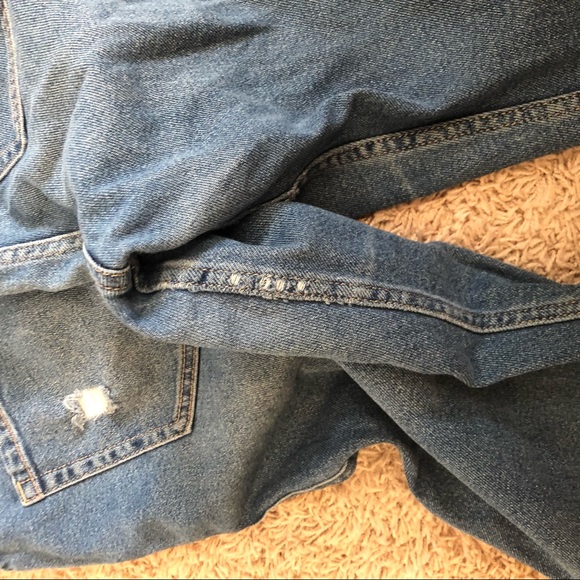 Hollister Mom Jeans - Picture 6 of 9